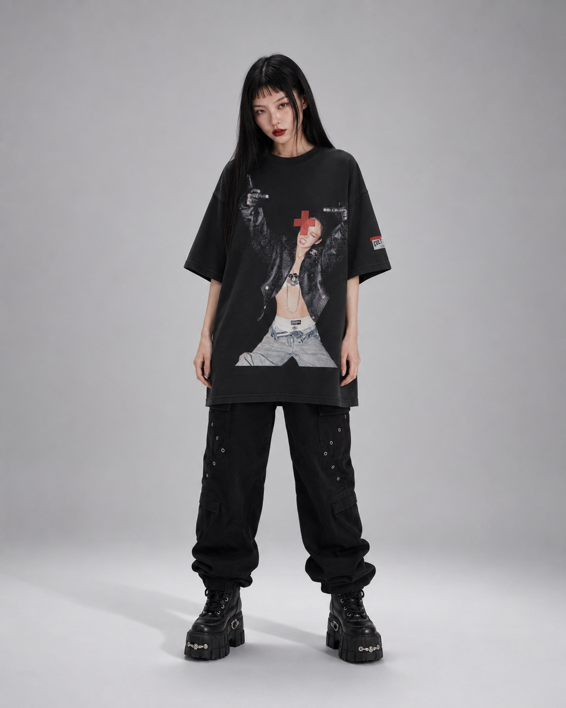 Black pink member oversized tee