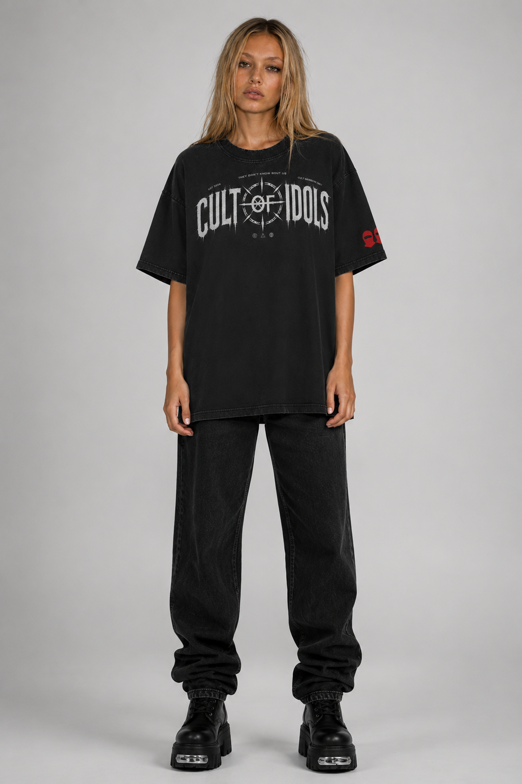 HOOLIGAN THE TEE